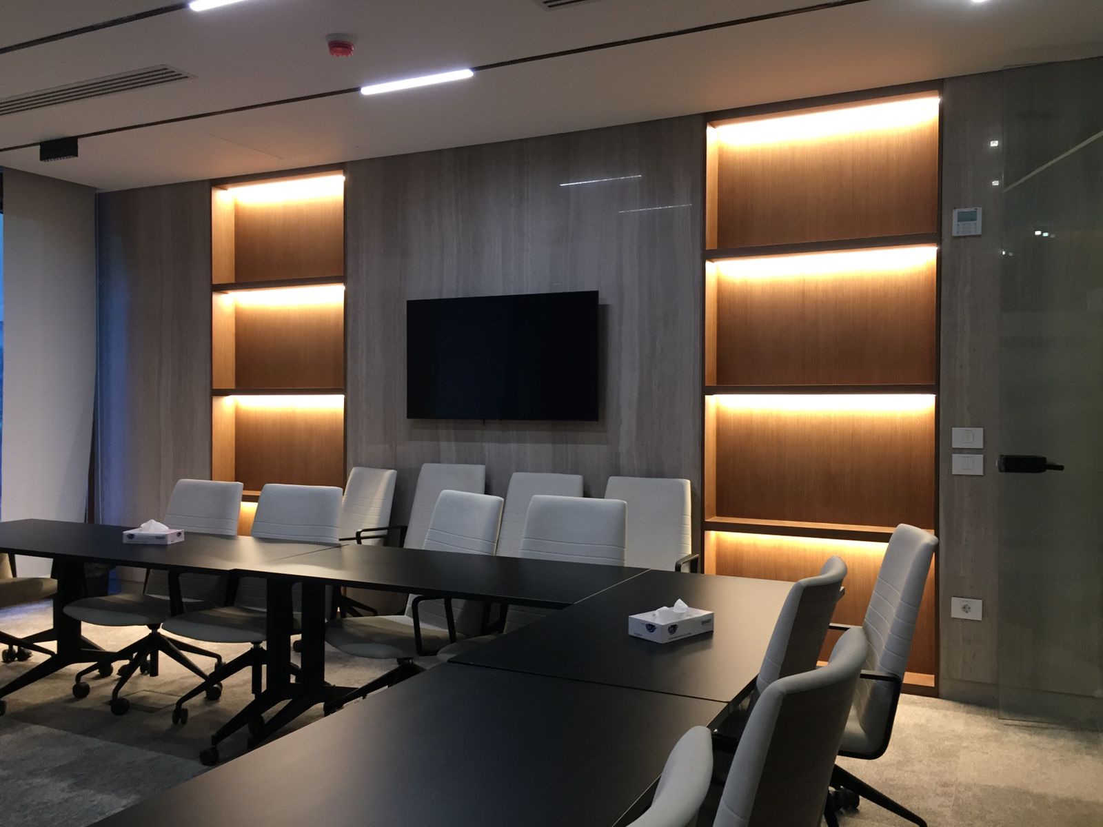  غرف اجتماعات